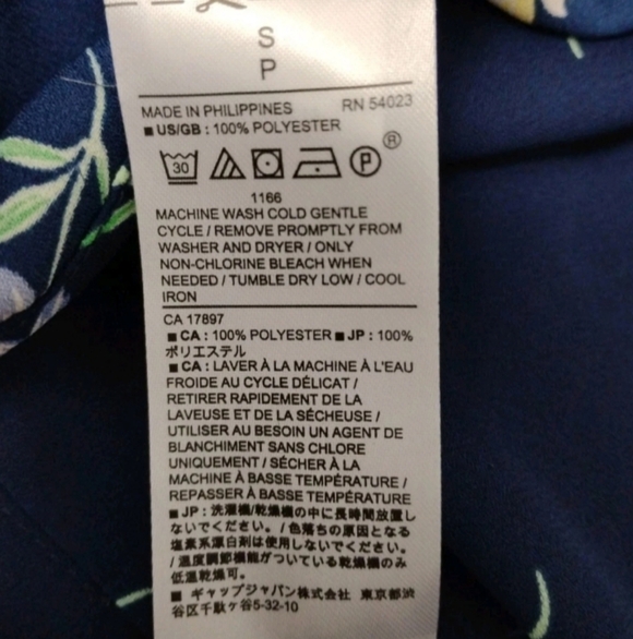 Banana Republic Classic Fit Button Front Floral Blouse Collared Women's Size S - Picture 4 of 5